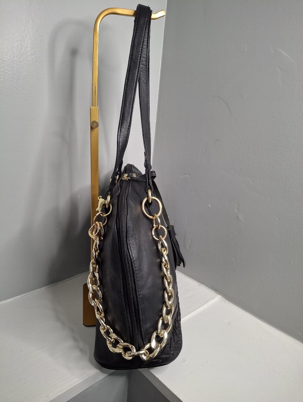 Great American Leatherworks Leather Shoulder Bag w/  Braided Trim & Tassel EUC - Picture 3 of 6